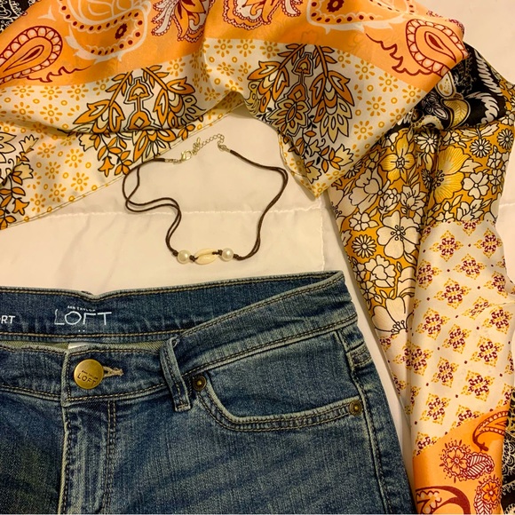 ANN TAYLOR LOFT: denim roll shorts; worn shorts; boho - Picture 1 of 5